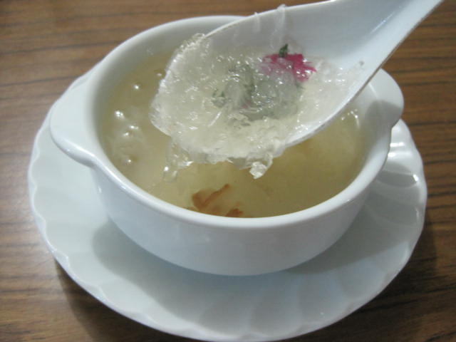 Bird’s Nest Soup with Ginseng & Rock Sugar