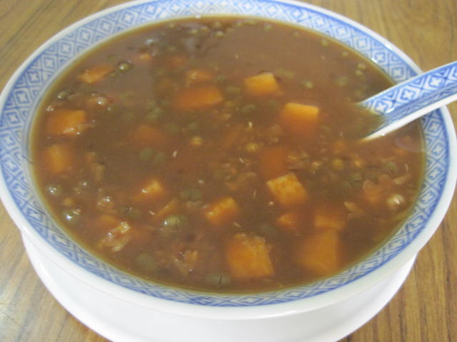 Green Bean with sweet potato and jaggery 黄糖蕃薯绿豆汤