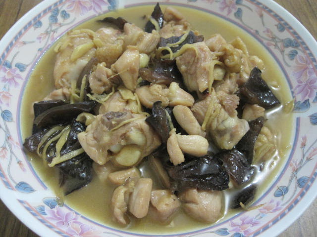 Chinese Recipes With Chicken Black Fungus 黑木耳鸡肉